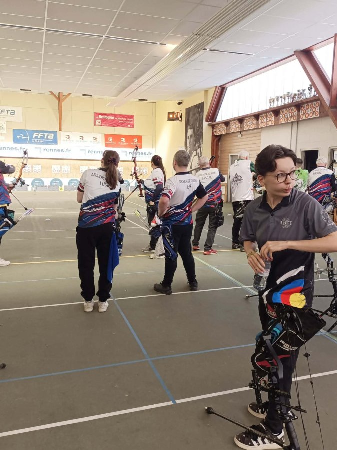 68cf03f4-79b3-4a33-8f45-56193e79db5a